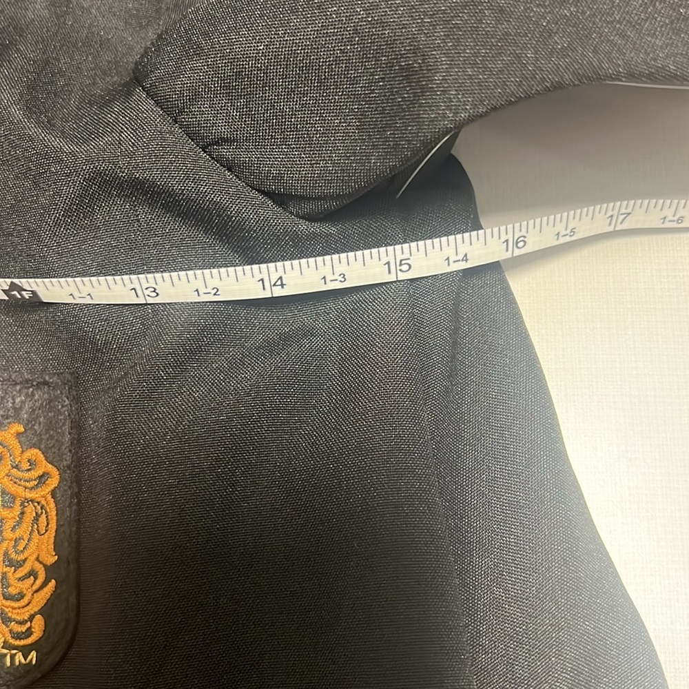 Hufflepuff Robe Size XXXS RARE - Picture 8 of 10